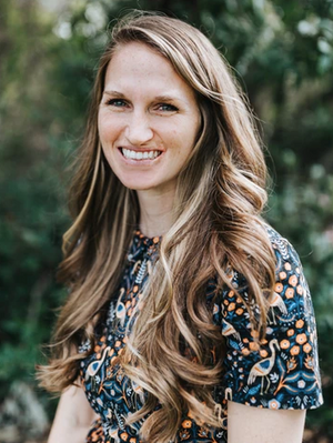 Meet the designer and mom behind Lunnie’s logo: Rebecca Barney of Barney Designs